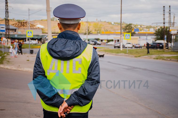 В магнитогорских посёлках начали устанавливать дорожные знаки