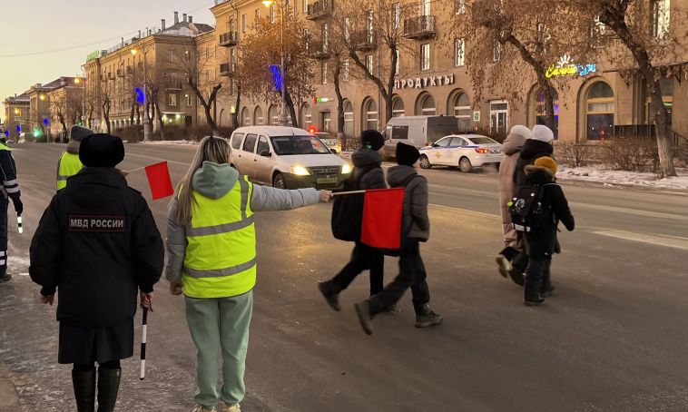 Сотрудники ГИБДД проводят работу по профилактике детского дорожно-транспортного травматизма