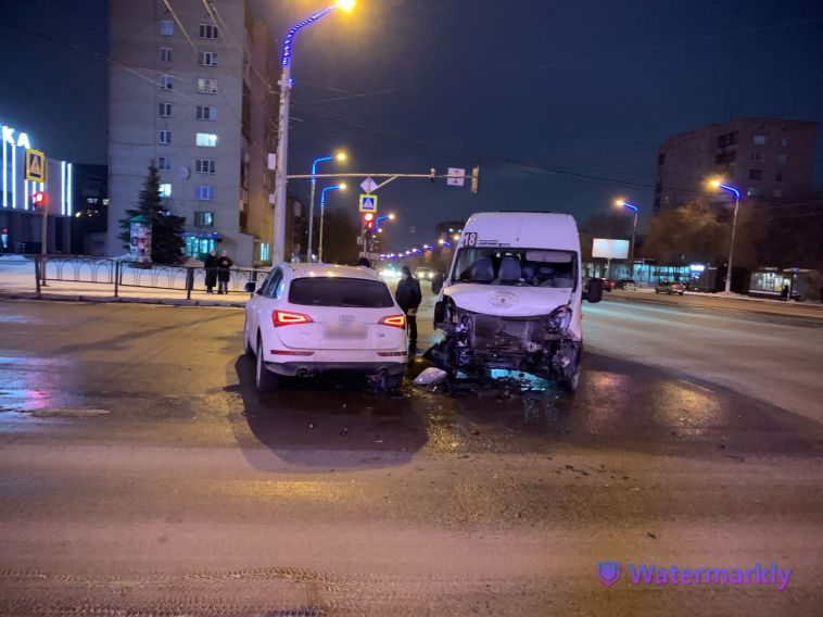 Сотрудники Госавтоинспекции установили обстоятельства ДТП с несовершеннолетним