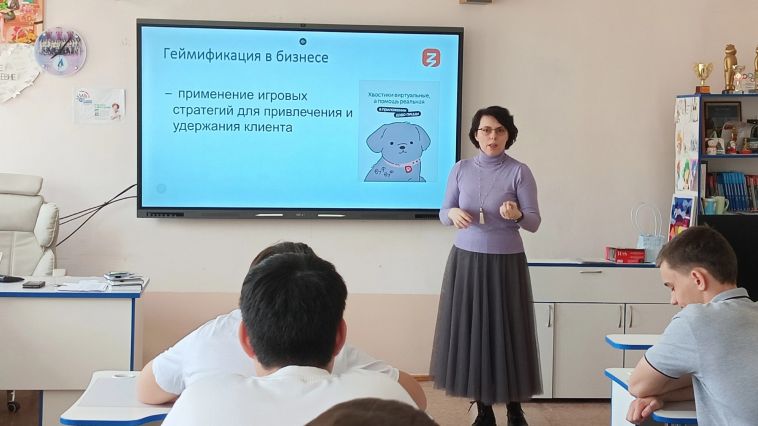 В Академическом лицее прошла встреча со школьниками прошла в рамках трека Знание.Наука