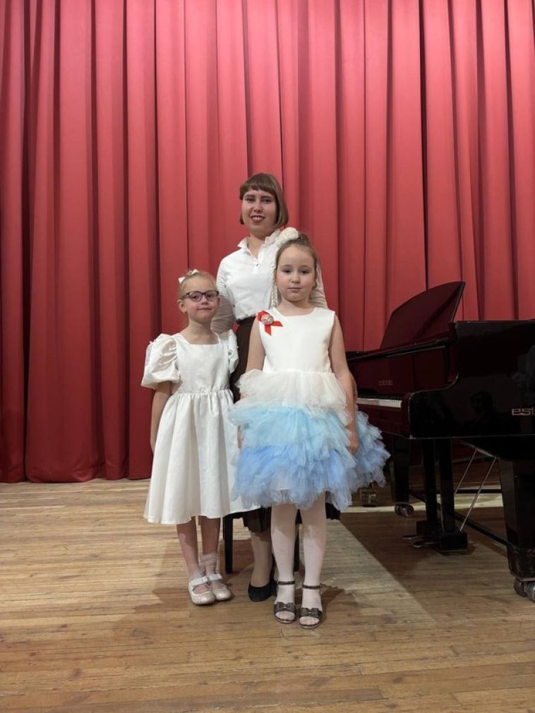 Преподаватели Детской музыкальной школы №3 приняли участие во Всероссийском конкурсе профессионального мастерства педагогов художественного образования «Панорама педагогических достижений»