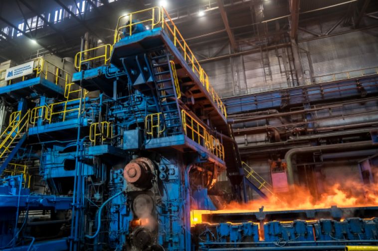 Один из самых производительных прокатных цехов ММК отметил юбилей