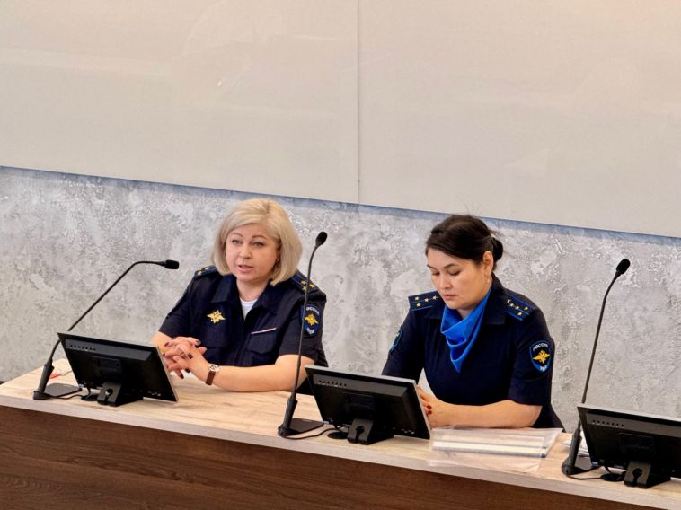 Сотрудники полиции встретились со студентами второго курса факультета «Юриспруденция» МГТУ им. Г.И. Носова