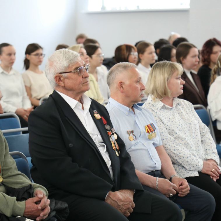 В школе №66 состоялась встреча учеников с ликвидаторами последствий Чернобыльской аварии