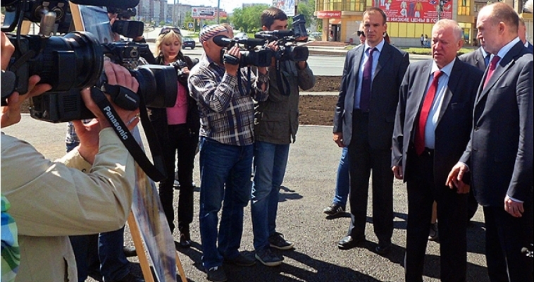 Поликлиника, перекрёсток, детсад. Дубровский посетил три значимых объекта в южной части Магнитки