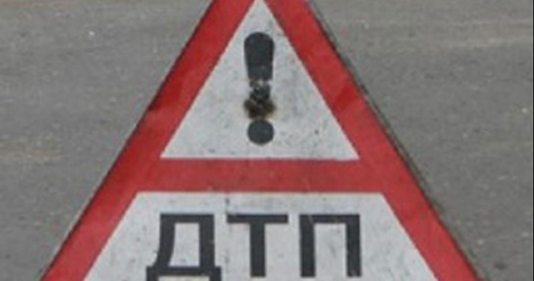 Mitsubishi протаранил ВАЗ. ВИДЕО