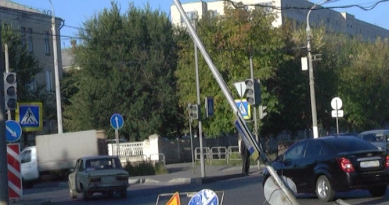 Без светофора сегодня остался перекрёсток Суворова-Гагарина