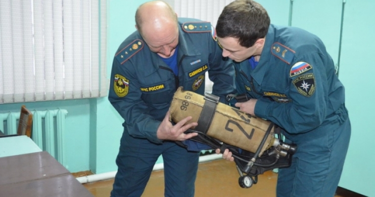 В рядах огнеборцев пополнение. В пожарно-спасательную часть №24 прибыли два молодых бойца
