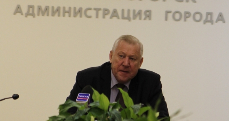 Мэр Магнитогорска поздравляет с Днём энергетика