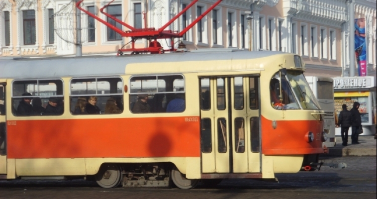 11 дней января трамваи и автобусы будут работать по расписанию выходного дня
