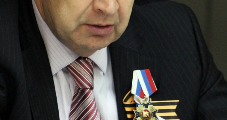 Виталий Бахметьев поздравляет магнитогорцев с международным днём семьи