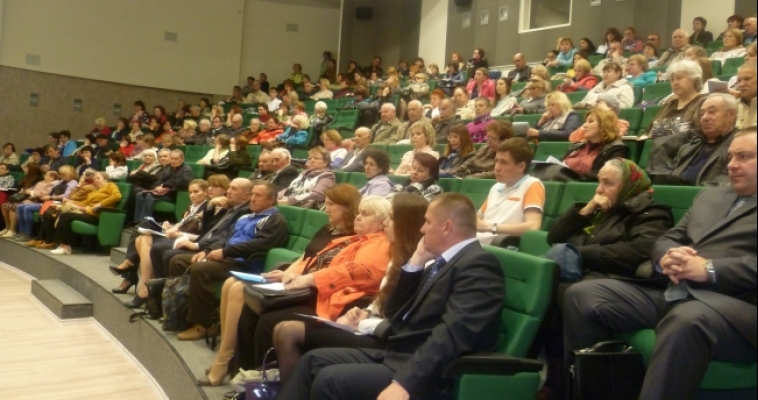 «Нас оставили один на один со своей проблемой». В городской администрации встретились обманутые пайщики
