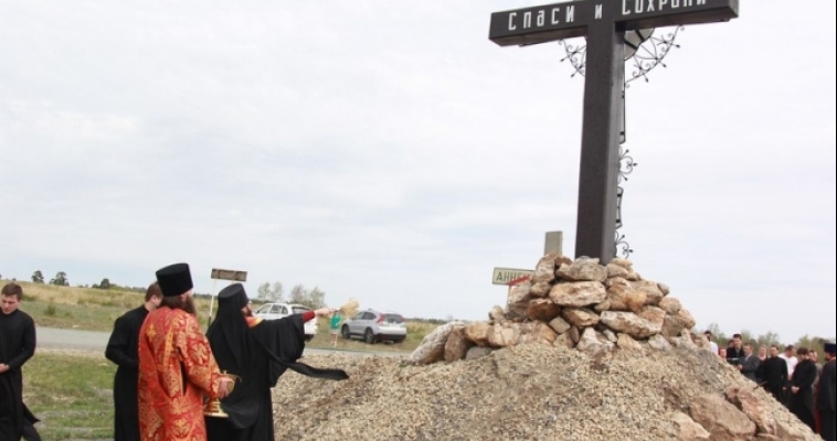 Православные горожане могут поехать на автобусе на освящение поклонного креста