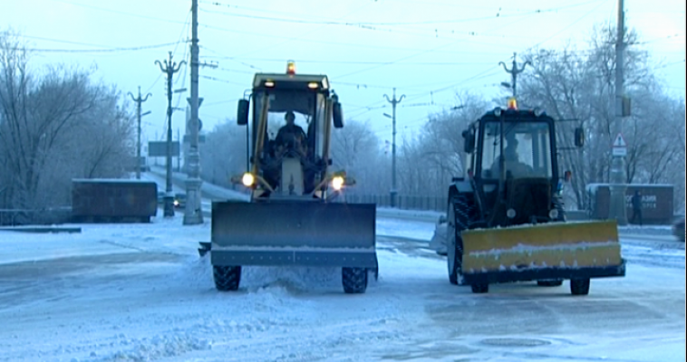 Дорожники готовят снегоуборочную технику к зиме