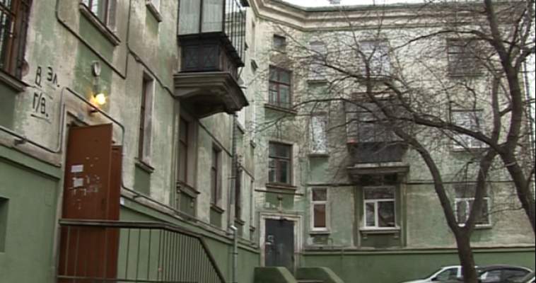 Магнитка в числе отстающих по сборам платежей на капремонт
