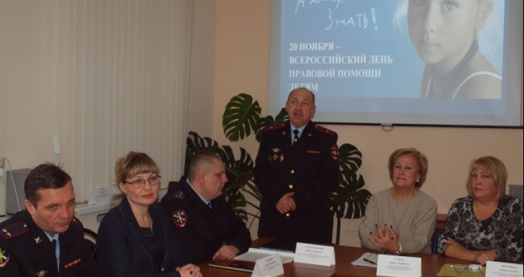 Подросткам рассказали об их правовом статусе