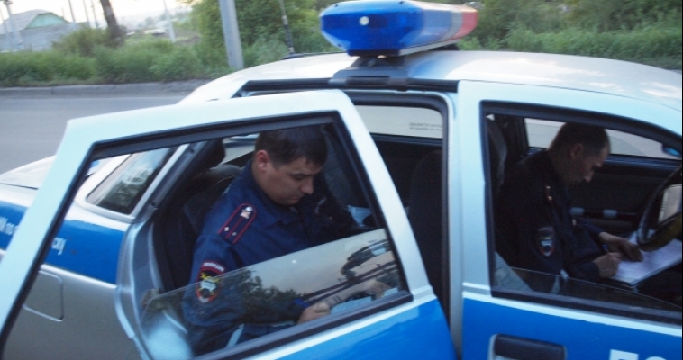 В отделы полиции доставлены семь человек, подозреваемых в преступлениях