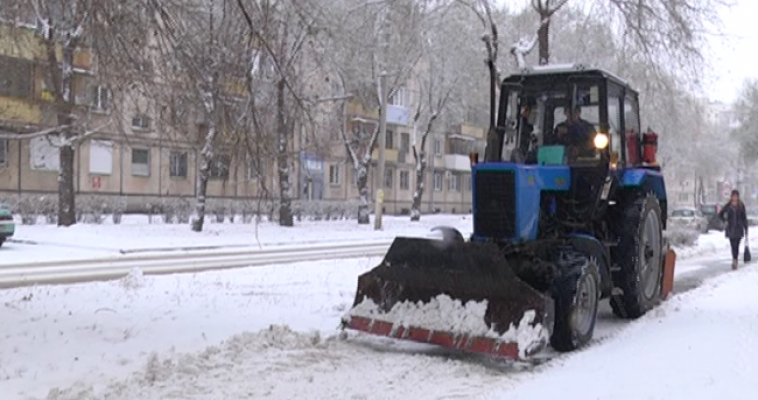 Вниманию, водителей! Уборка снега