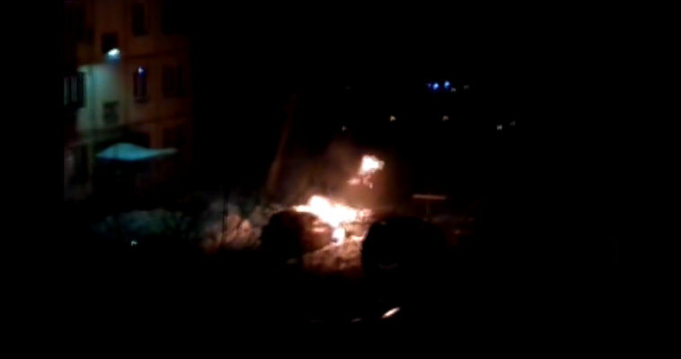 Ночью сгорел автомобиль