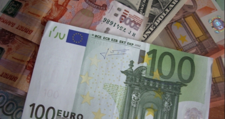 Россияне думают, что положение дел в экономике хуже, чем сообщают СМИ