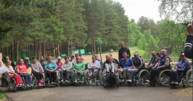 Завершились сборы по обучению вождению на инвалидных колясках