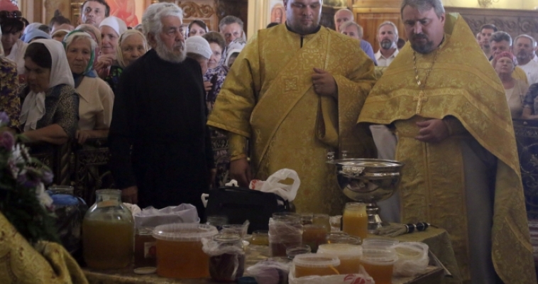 Медовый Спас. От православных истоков до народных традиций