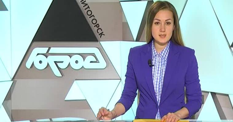 ЧИСТЯТ ПЛЯЖИ
