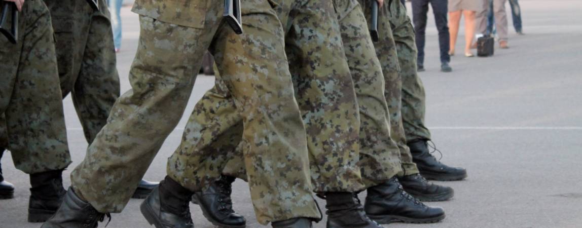 Есть такая профессия — родину защищать! Горожане могут принять участие в конкурсе плакатов