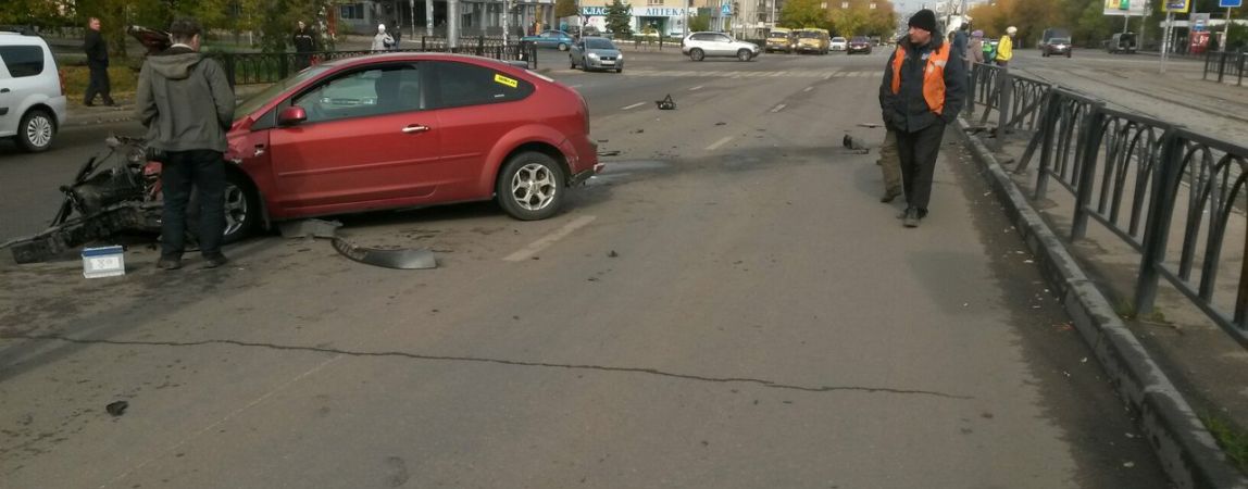 Остановку на таран. На Карла Маркса произошло ДТП