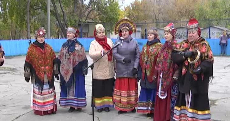 ПОДАРОК ДЛЯ ДЕТВОРЫ