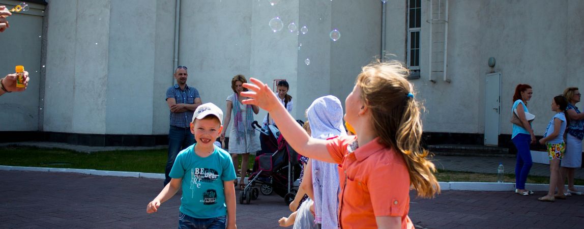 Жителей области приглашают принять участие в конкурсе «семейных» видеороликов