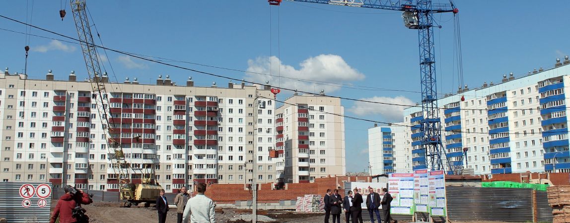 Строить стали больше