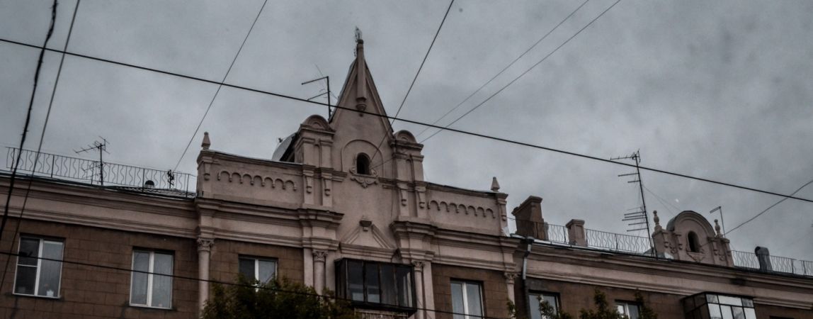 Штормовое предупреждение продлено