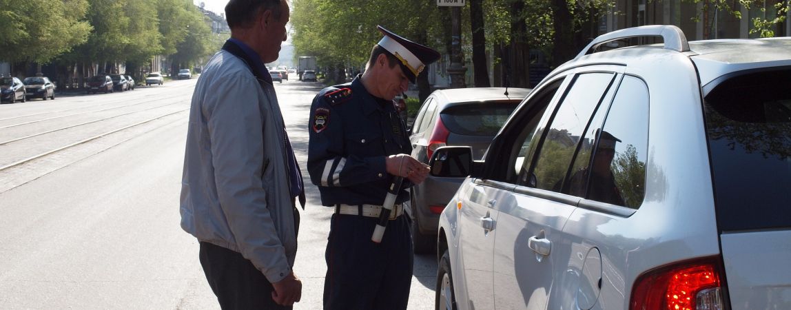 За выходные ГИБДД привлекли к ответственности 353 водителя и 54 пешехода