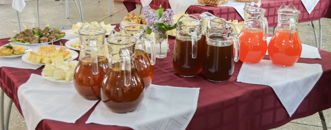 Курица, картошка и немного кефира. Что едят россияне?