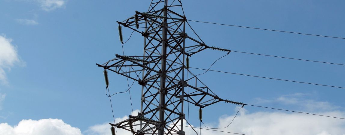 Минэнерго предлагает сменить лампочки в школах на светодиоды