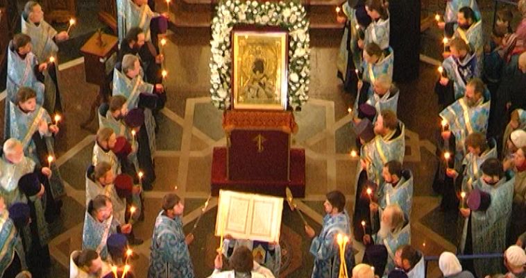 ДРЕВНЯЯ СВЯТЫНЯ