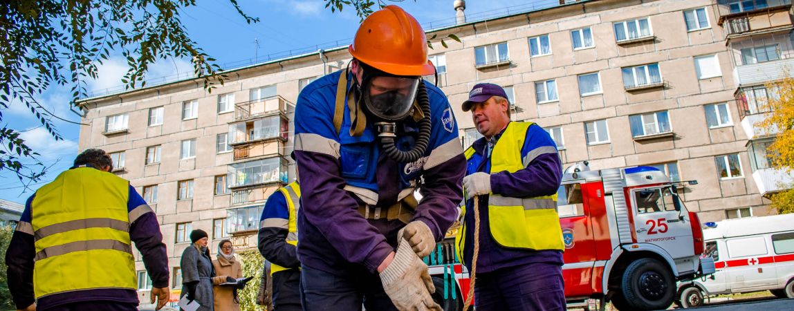 Спасали жильцов от утечки газа. В городе прошли учения