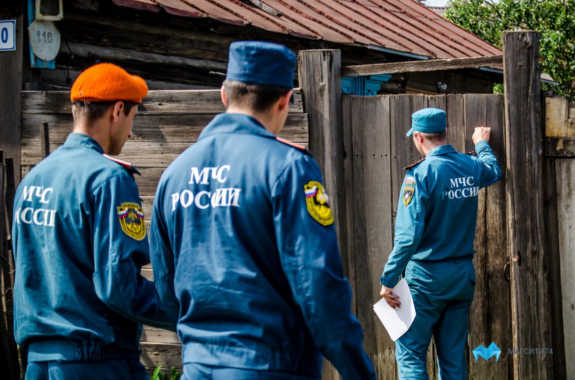 Спасатели Магнитогорска настороже: в городе участились случаи пожаров