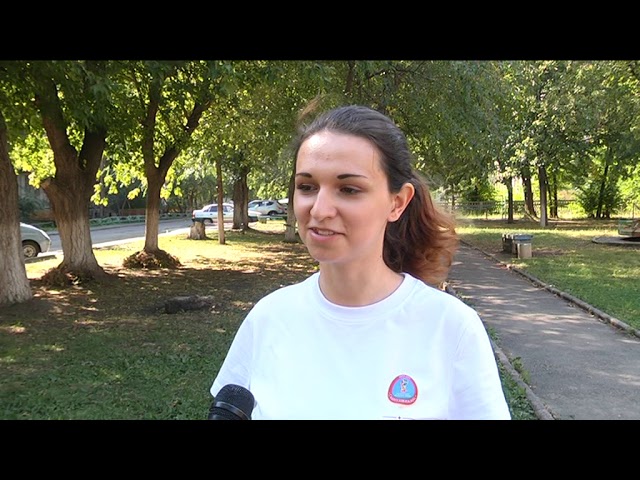 СПЕШИТ НА ПОМОЩЬ