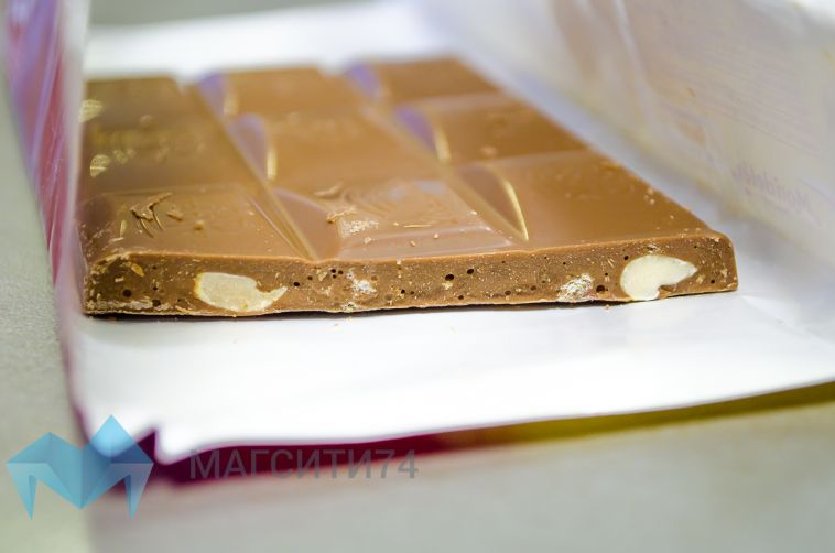 В Магнитогорске из магазина украли 50 плиток шоколада