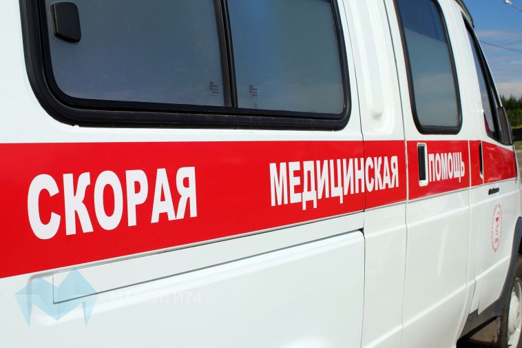 Семилетний ребенок попал под колеса автомобиля