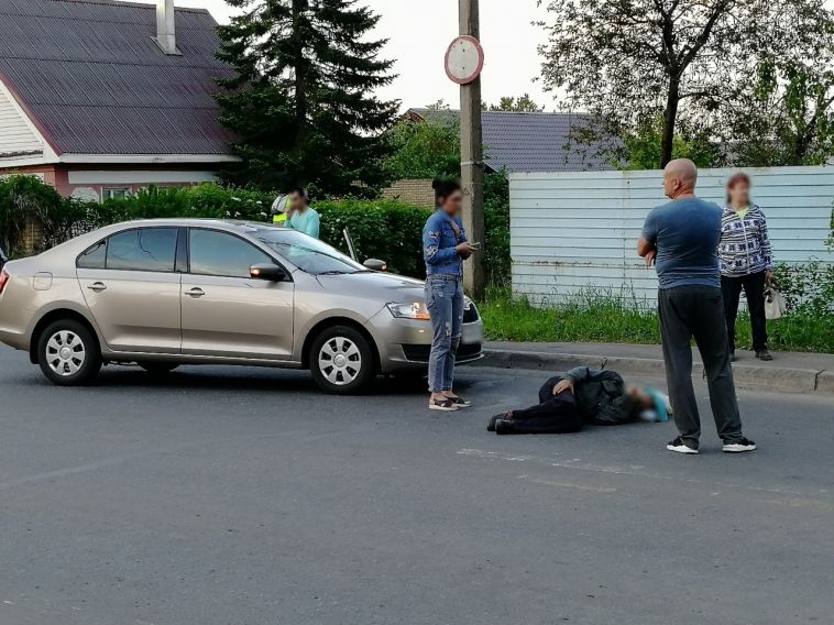 Пешеход попал под колеса иномарки