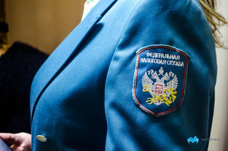 В Магнитогорске задержали начальника отдела ИФНС за взятку