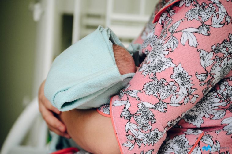 Стремительные роды и здоровый малыш: врачи рассказали о состоянии женщины, родившей в стенах поликлиники