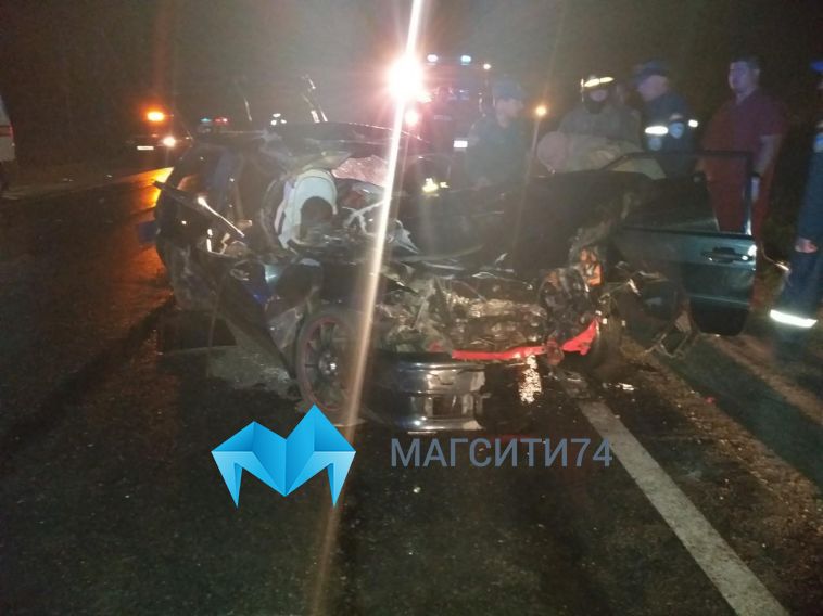 «ВАЗ» залетел под большегруз на Агаповском шоссе