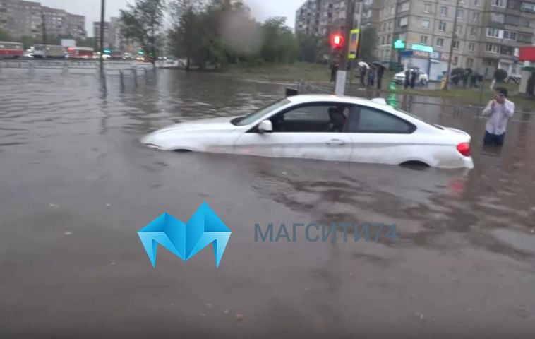 «Менять ливнёвки не планируем»: в ДСУ прокомментировали вчерашний потоп