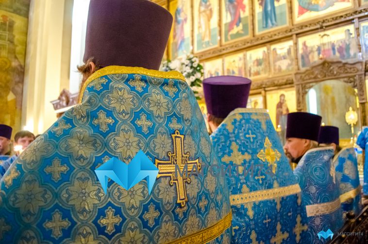 Епископ Иннокентий проведёт последнюю службу в Магнитогорске