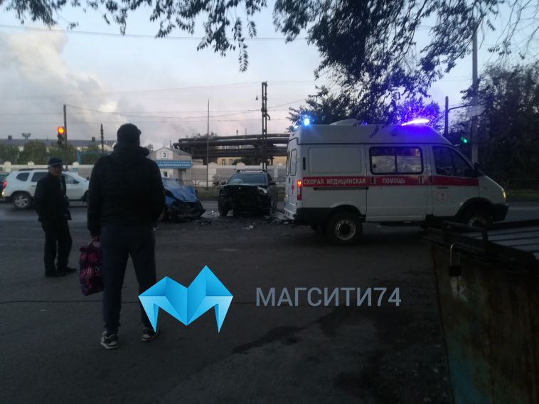 Не уступил дорогу: стали известны подробности аварии на улице Кирова