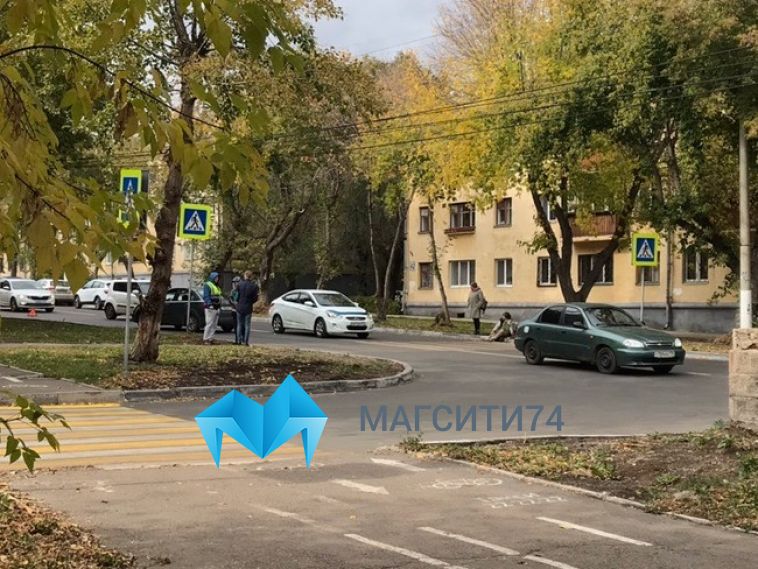 Пенсионер на велосипеде попал под колёса иномарки
